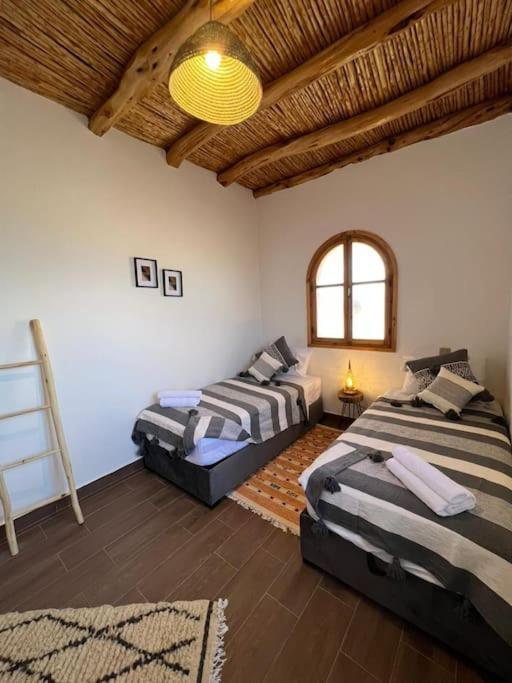 Le Petit Chalet. As-Sawíra Exteriér fotografie