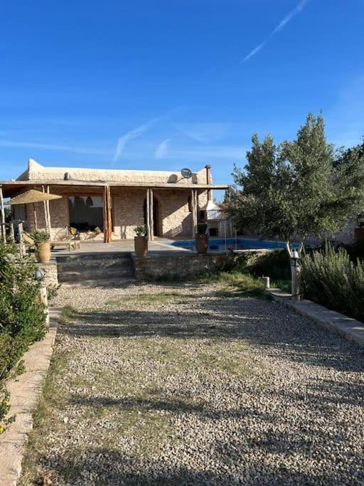 Le Petit Chalet. As-Sawíra Exteriér fotografie